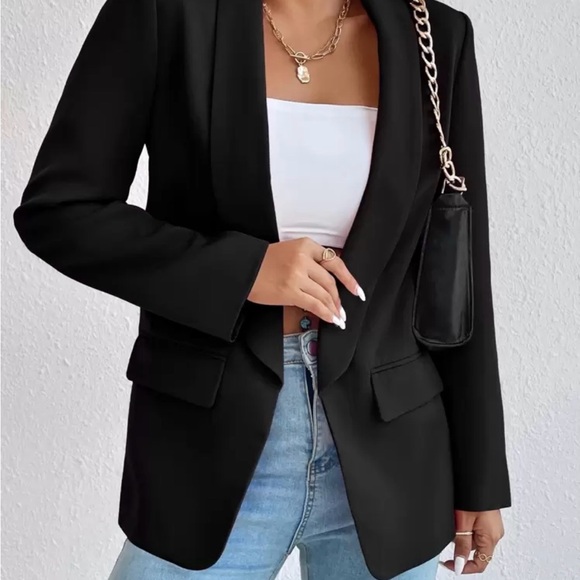 SHEIN Black Open-Front Tailored Blazer - Picture 3 of 3